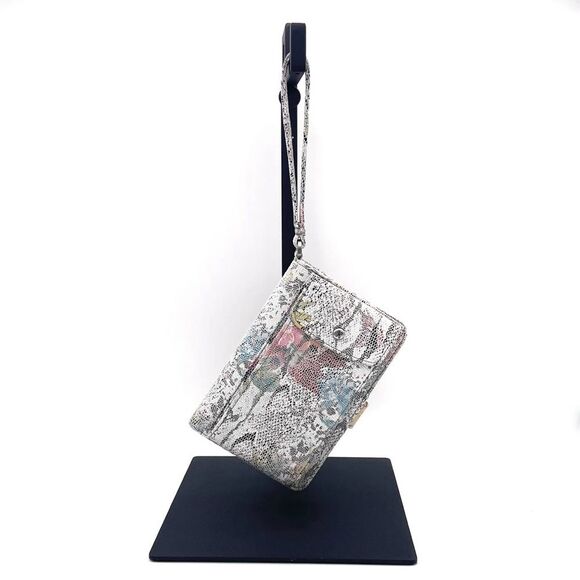 NWT Hobo Act Wristlet Wallet in Lizard Floral Leather White Pink Gray Blue NEW - Picture 11 of 16